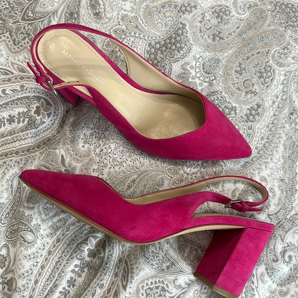 Marc Fisher fuchsia pink suede heel